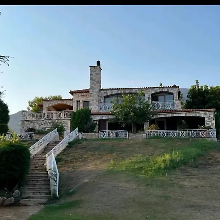 Villa Stone Horizon *